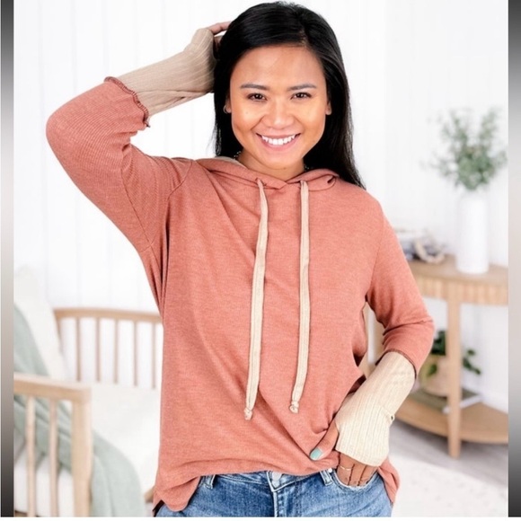 BiBi Tops - Bibi thermal knit long sleeve hooded top small